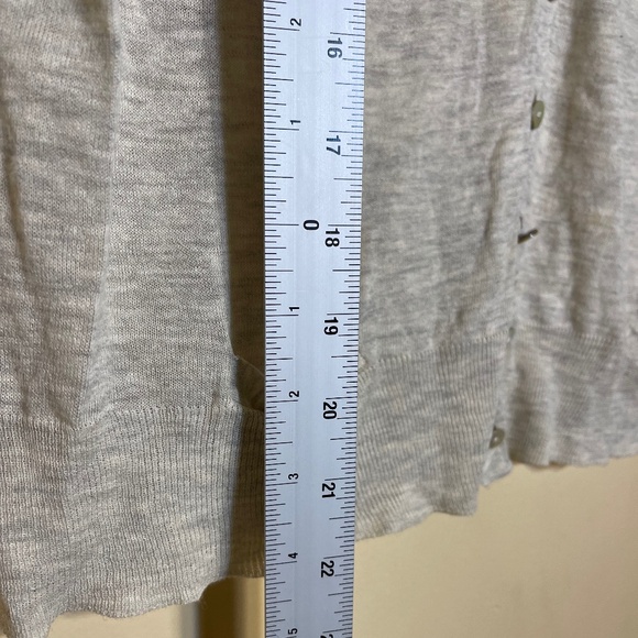Italian Yarn Eileen Fisher Gray Button-Up Top - Picture 7 of 7